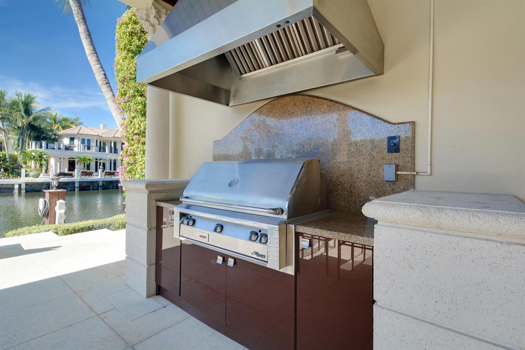 BOCA HARBOUR ISLAND - Residential