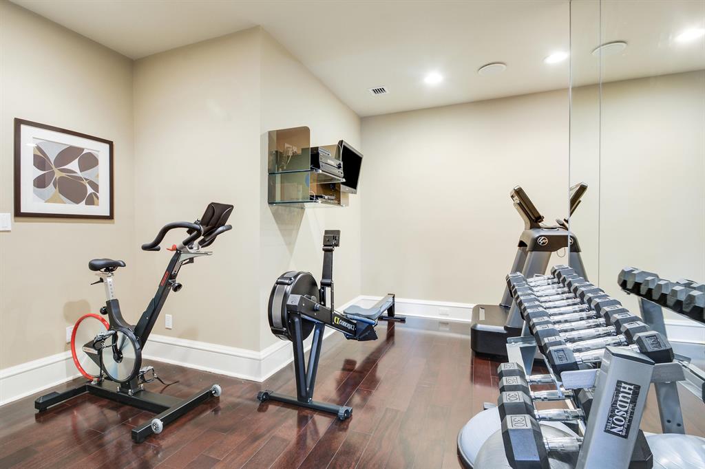 BOCA HARBOUR ISLAND - Residential