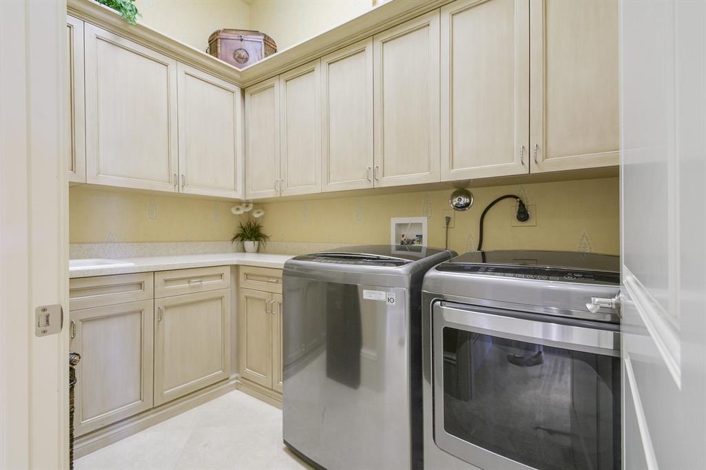 BOCA HARBOUR ISLAND - Residential