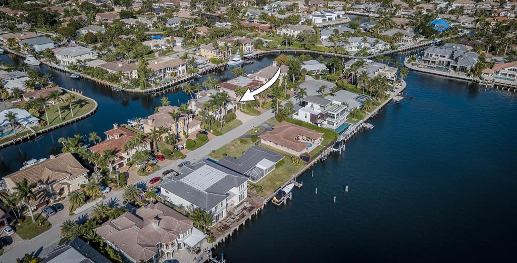 BOCA HARBOUR ISLAND - Residential