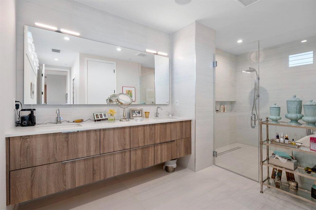 Gulf Steam Views Condo - Residential