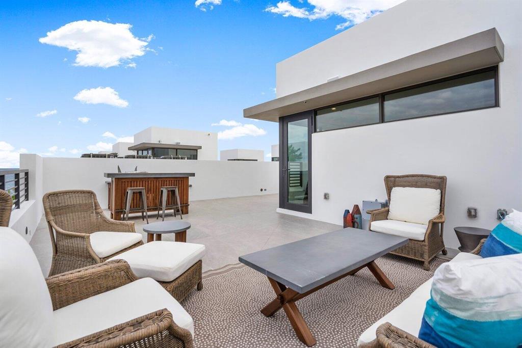 Gulf Steam Views Condo - Residential