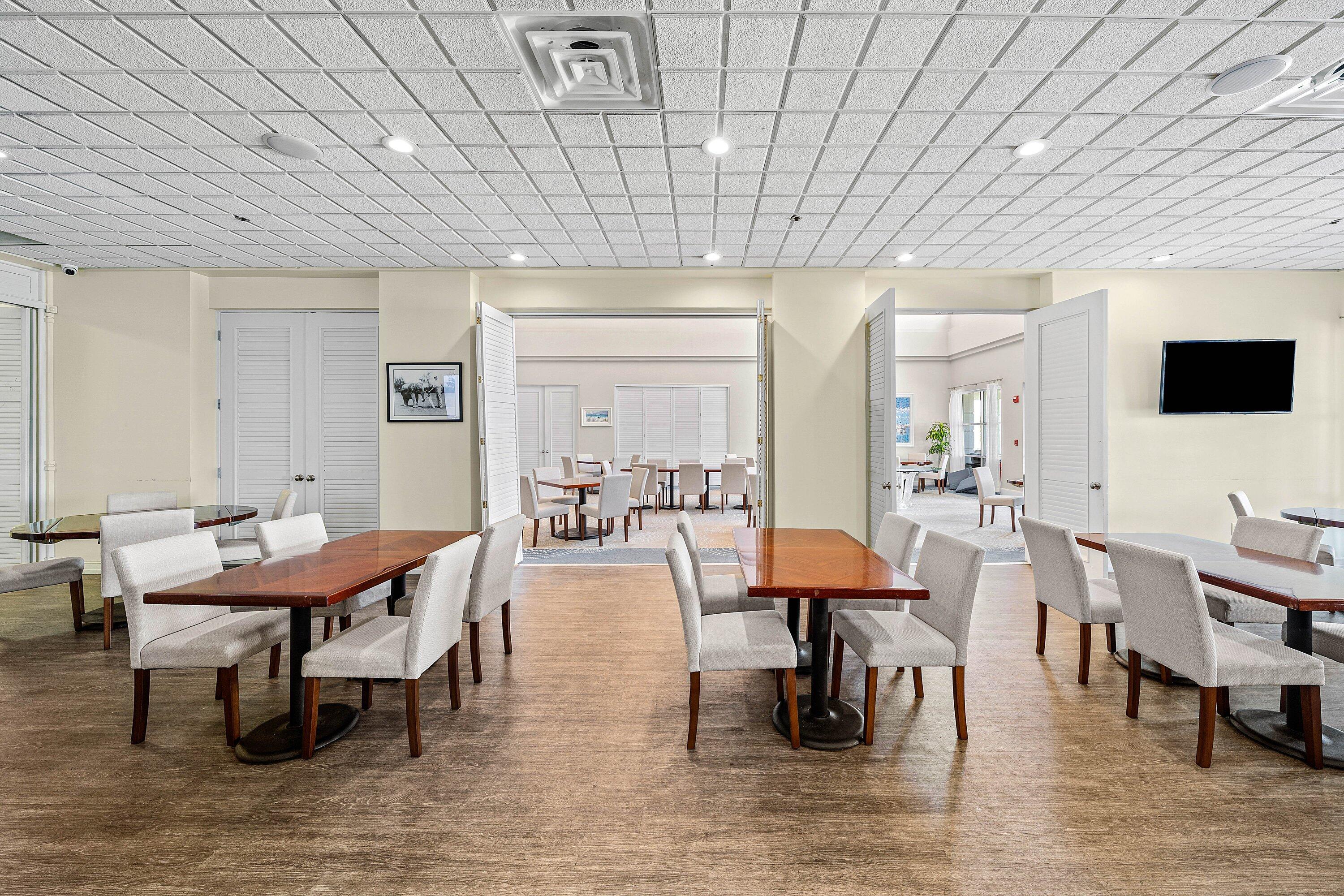 FAIRWAYS AT SOMERSET CONDO - Residential