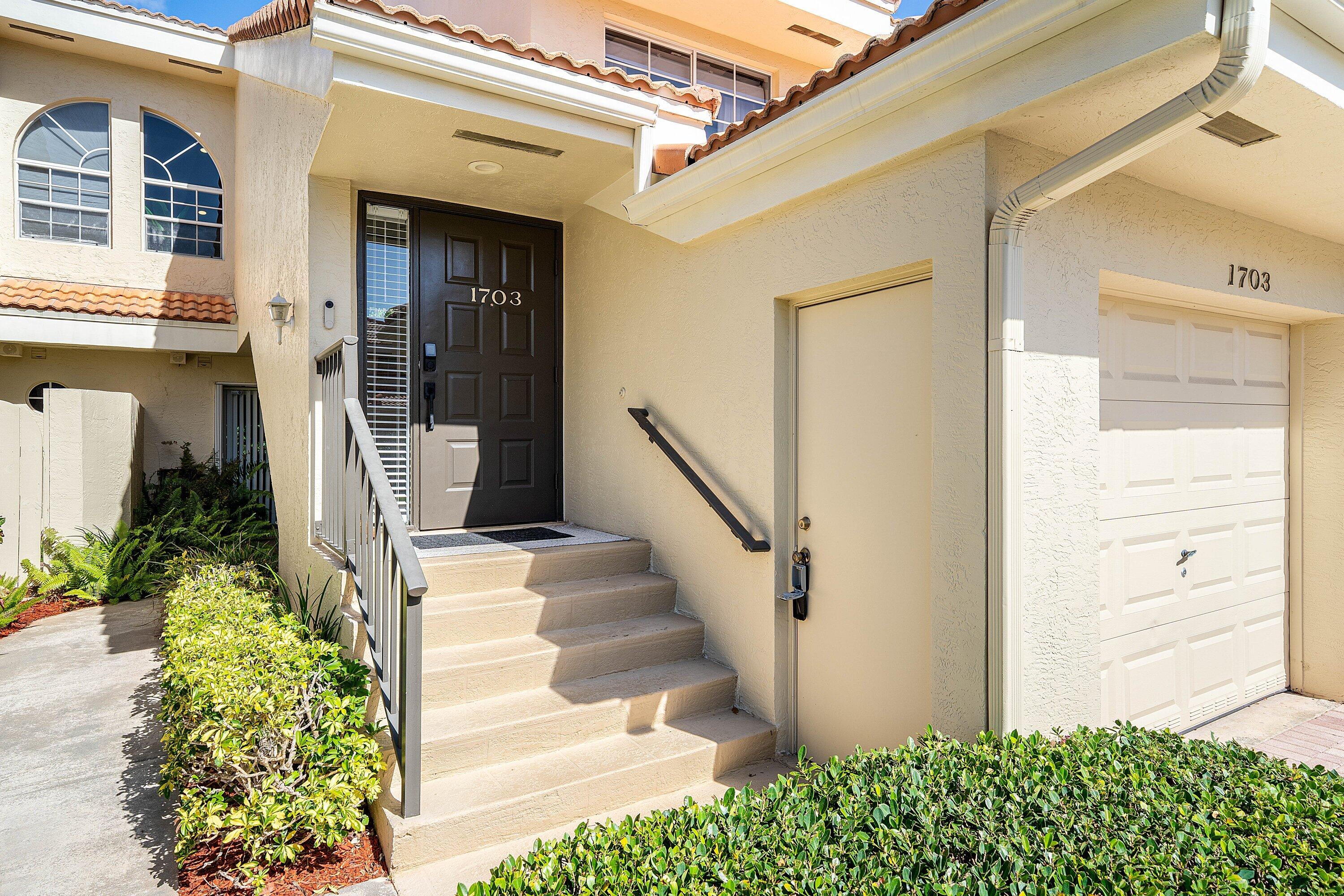 FAIRWAYS AT SOMERSET CONDO - Residential