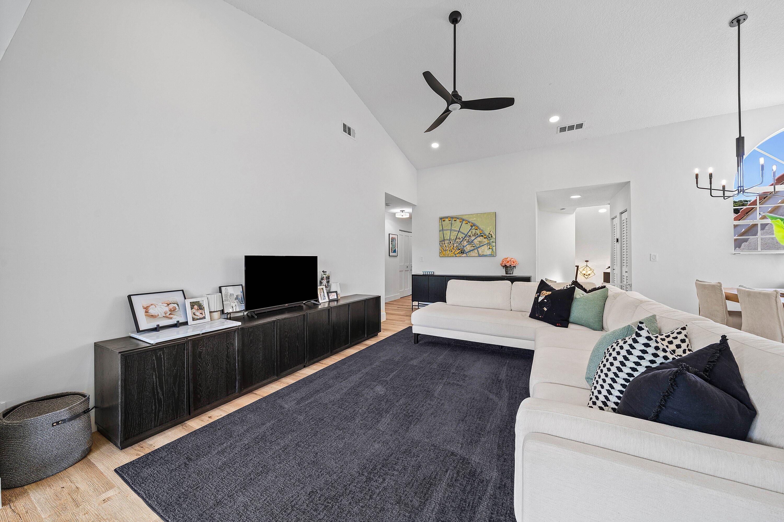 FAIRWAYS AT SOMERSET CONDO - Residential