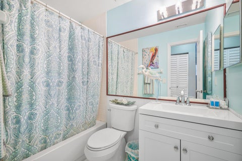 Tiny photo for 312 Liberty Court, Deerfield Beach, FL 33442 (MLS # B26009647)
