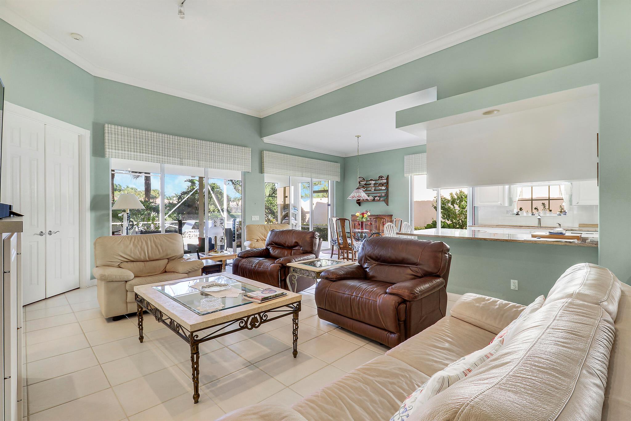 ISLES AT PALM BEACH GARDE - Residential