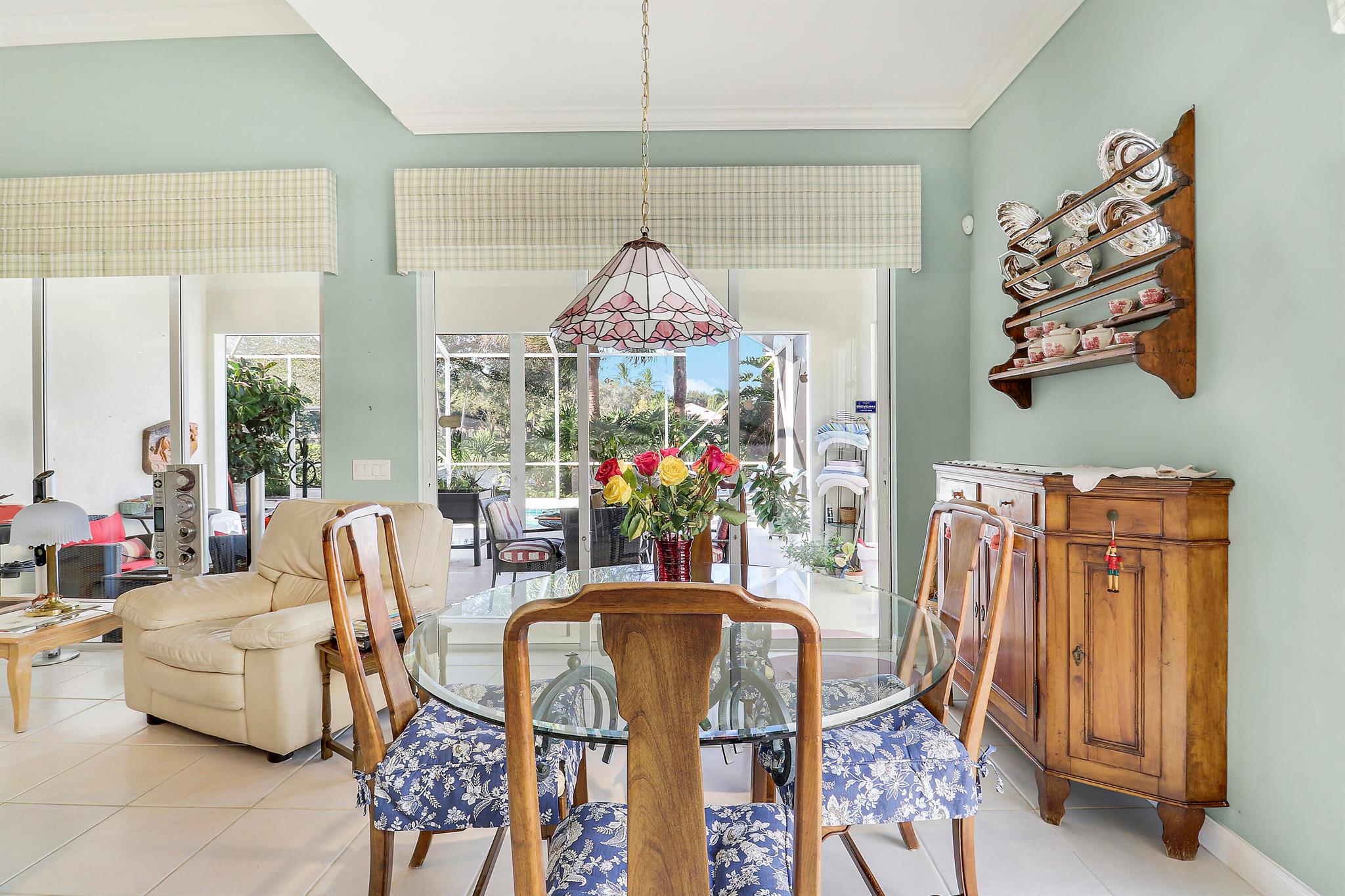 ISLES AT PALM BEACH GARDE - Residential