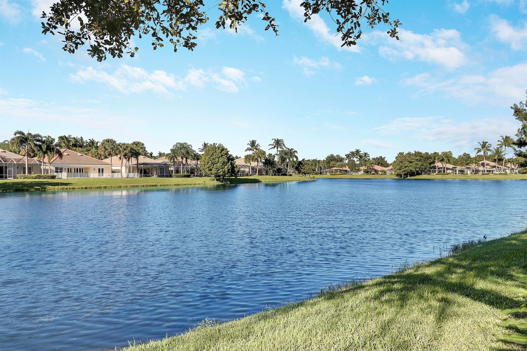 ISLES AT PALM BEACH GARDE - Residential