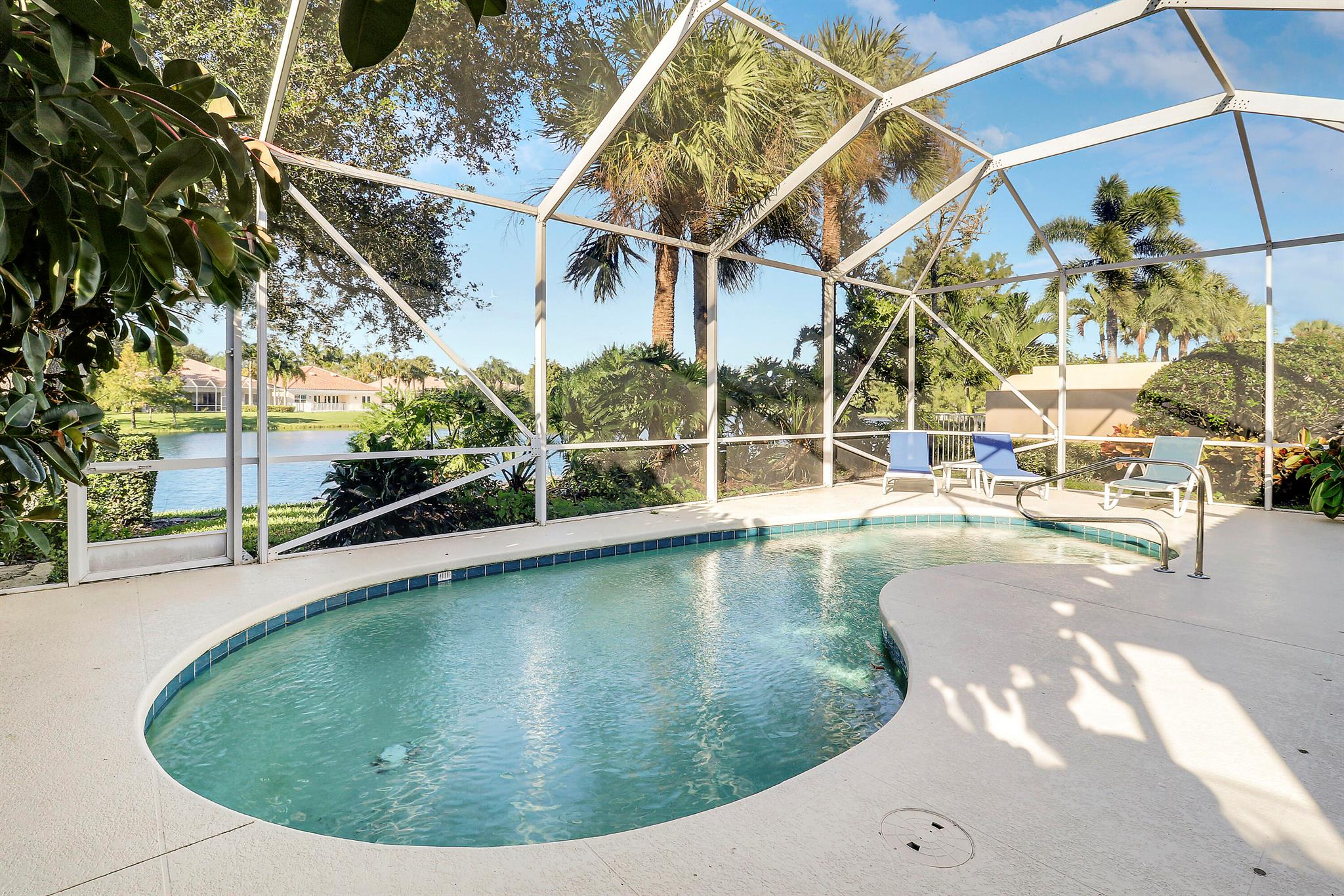 ISLES AT PALM BEACH GARDE - Residential