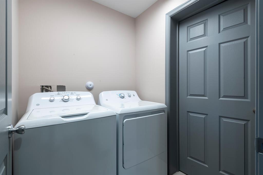 PALM BEACH LITTLE RANCHES - Residential