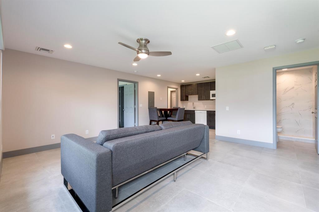 PALM BEACH LITTLE RANCHES - Residential