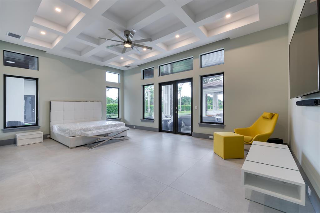 PALM BEACH LITTLE RANCHES - Residential