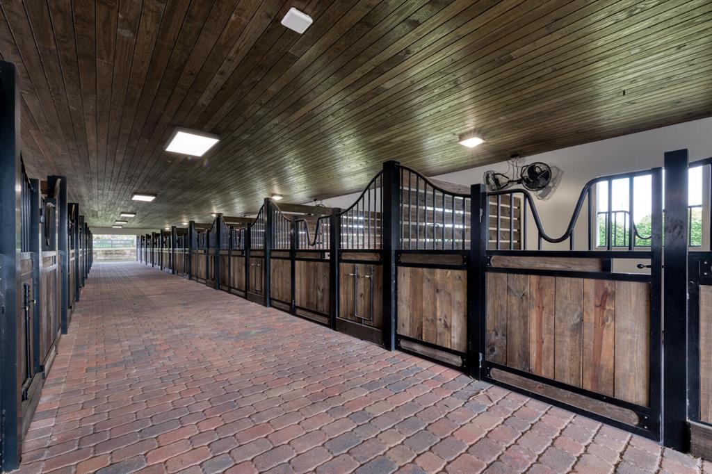 PALM BEACH LITTLE RANCHES - Residential