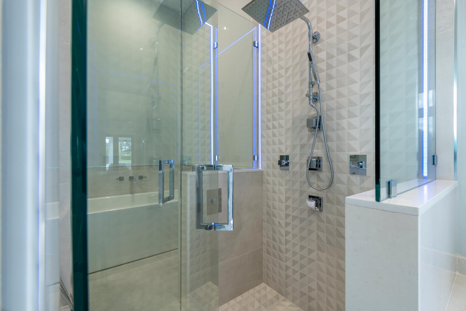 PALM BEACH LITTLE RANCHES - Residential