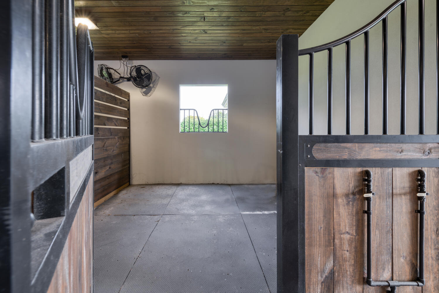 PALM BEACH LITTLE RANCHES - Residential