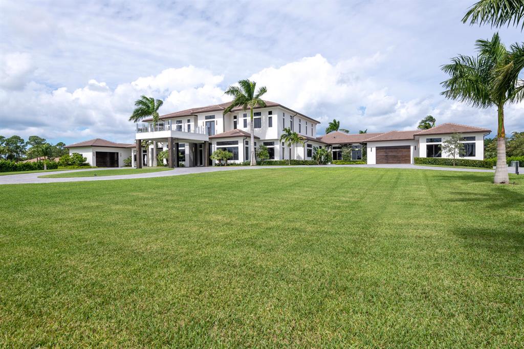 PALM BEACH LITTLE RANCHES - Residential