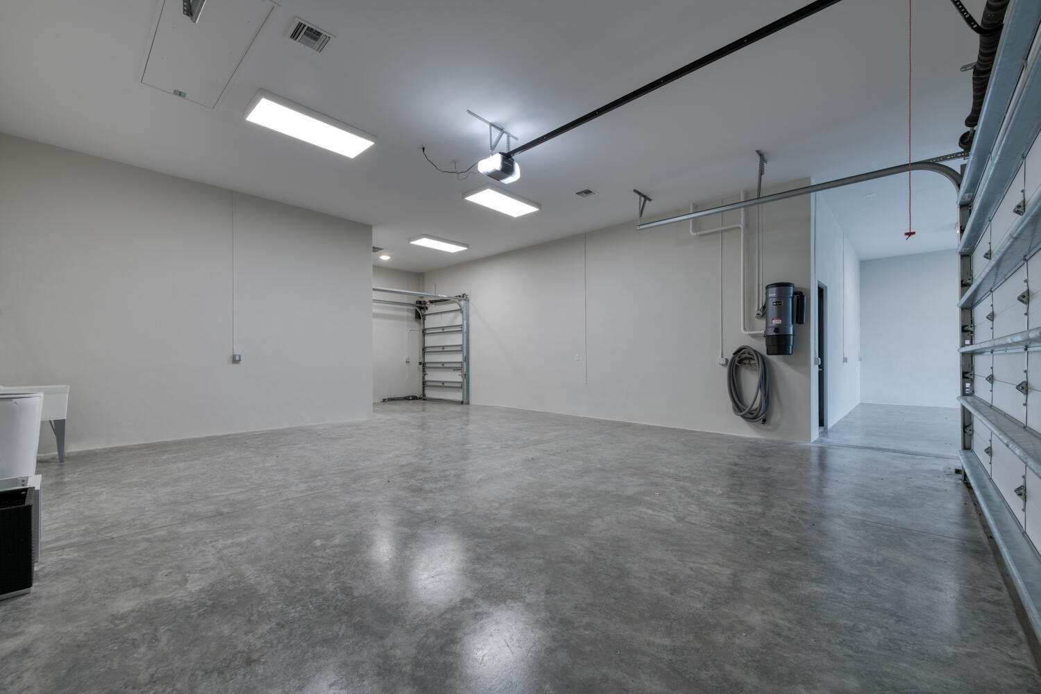 PALM BEACH LITTLE RANCHES - Residential