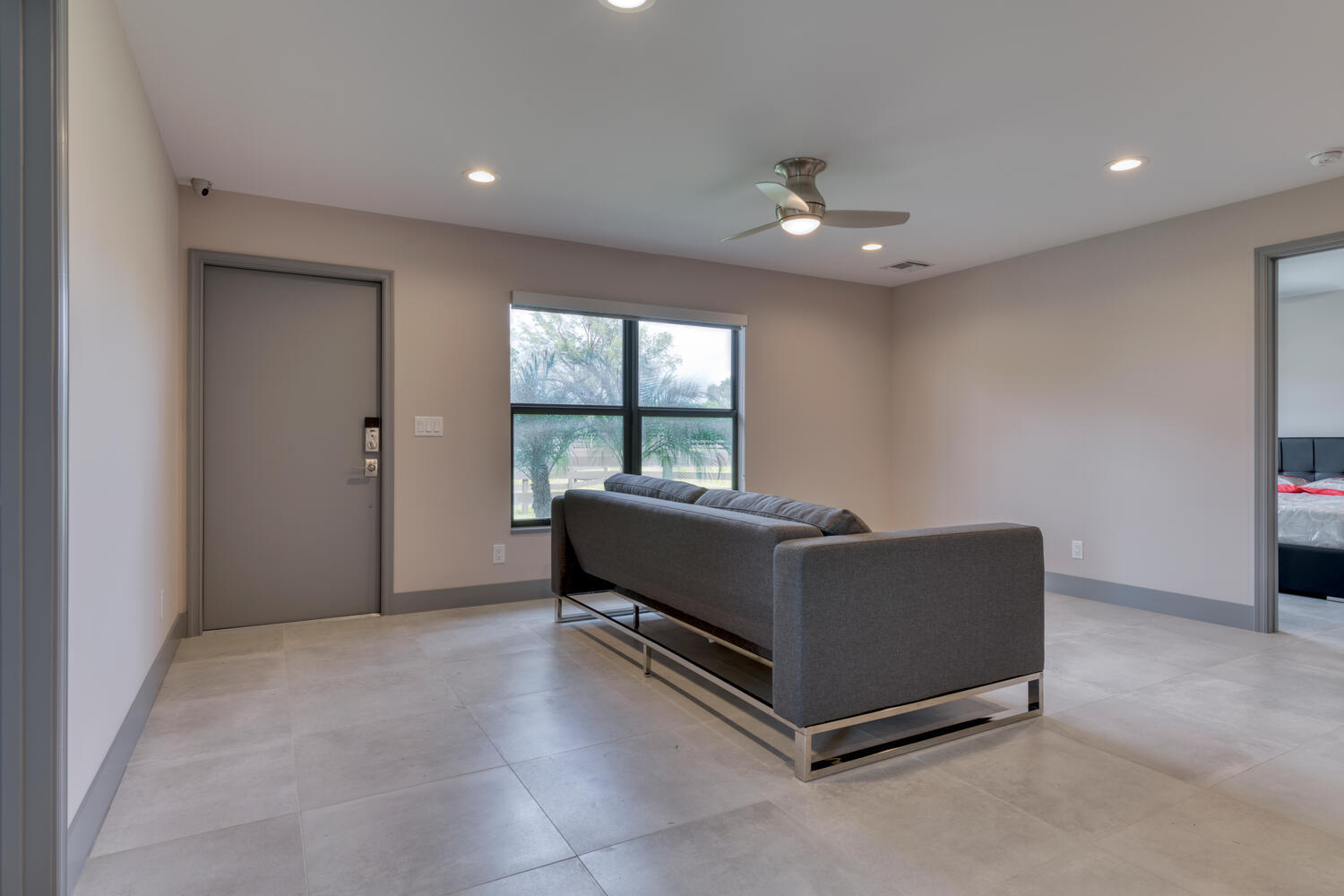 PALM BEACH LITTLE RANCHES - Residential