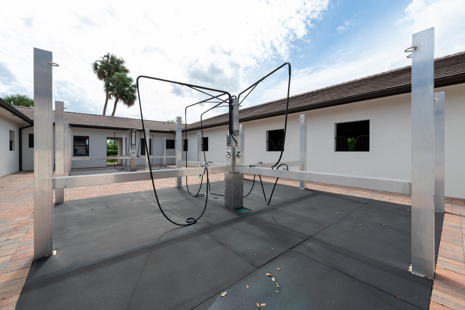 PALM BEACH LITTLE RANCHES - Residential