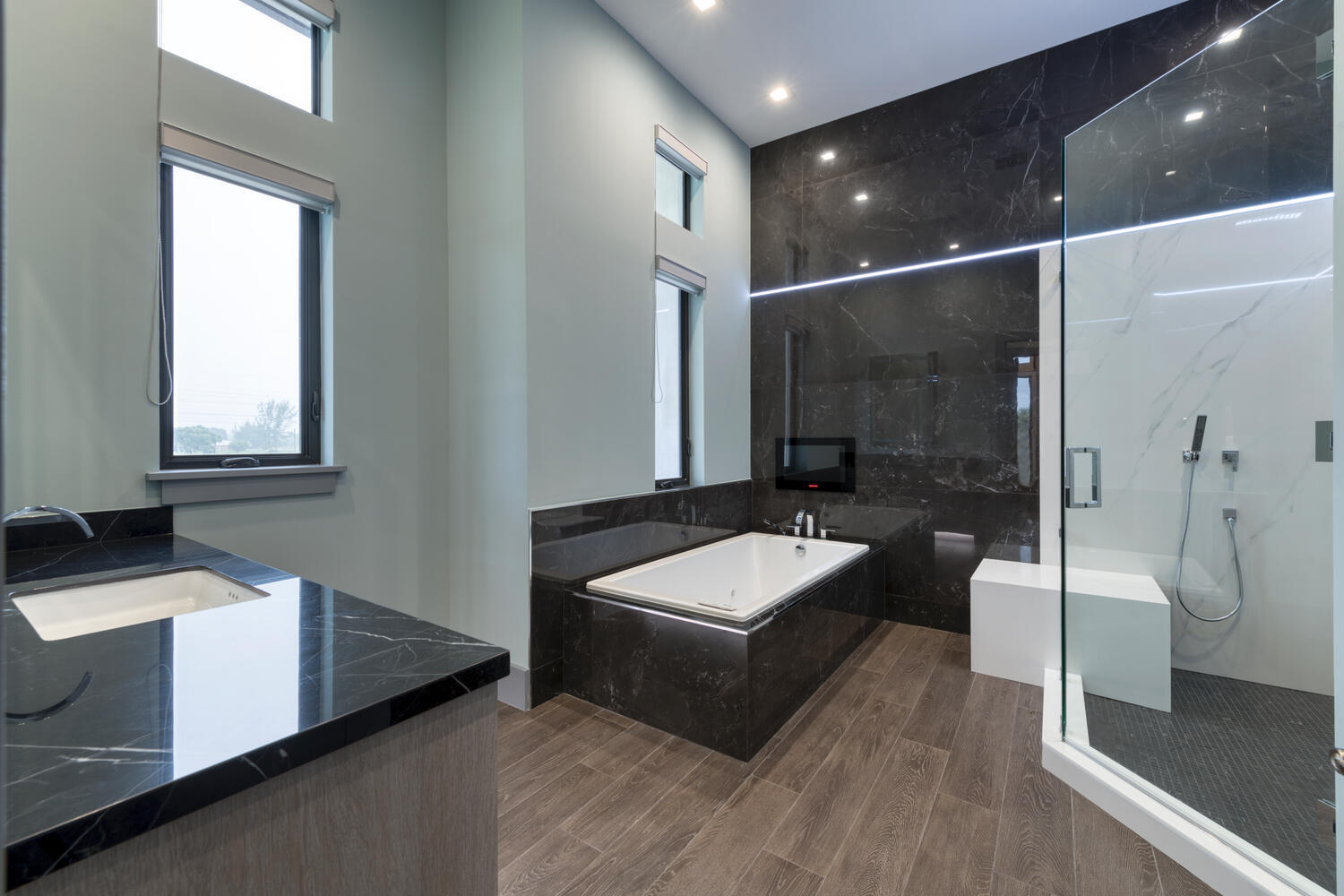 PALM BEACH LITTLE RANCHES - Residential