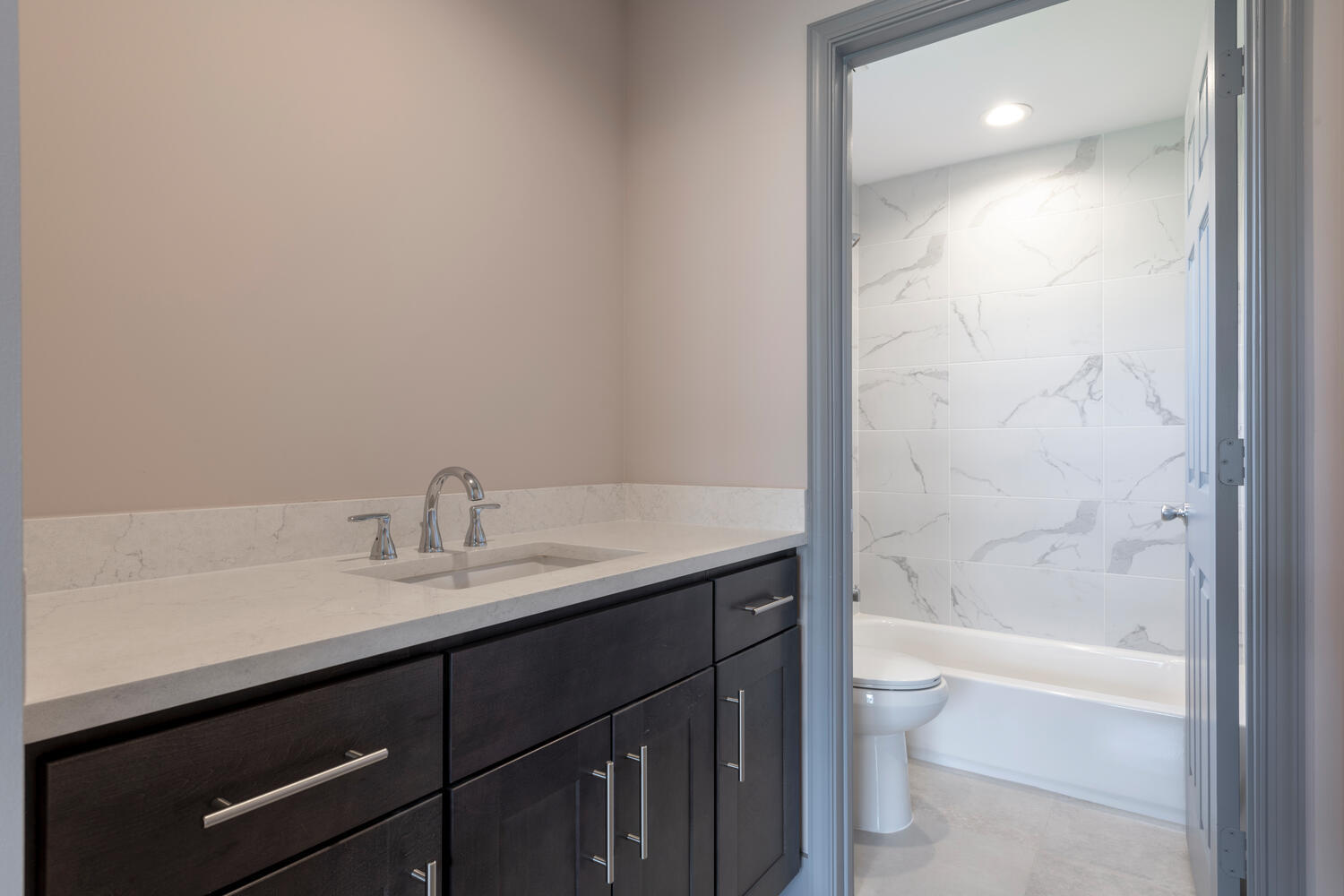 PALM BEACH LITTLE RANCHES - Residential