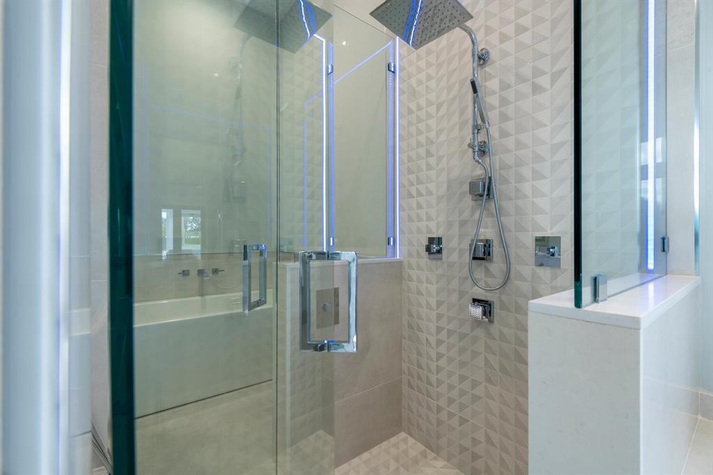 PALM BEACH LITTLE RANCHES - Residential