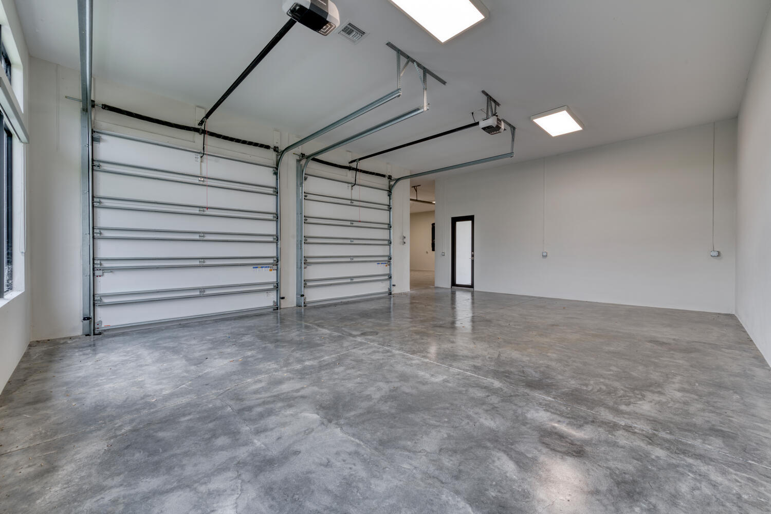 PALM BEACH LITTLE RANCHES - Residential