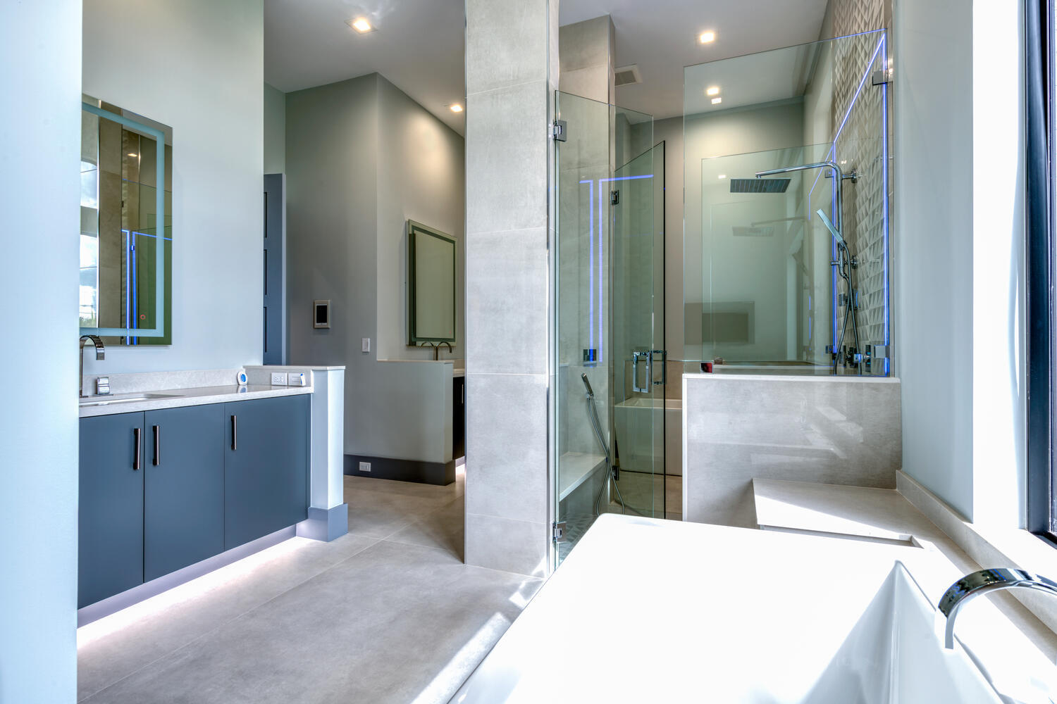 PALM BEACH LITTLE RANCHES - Residential