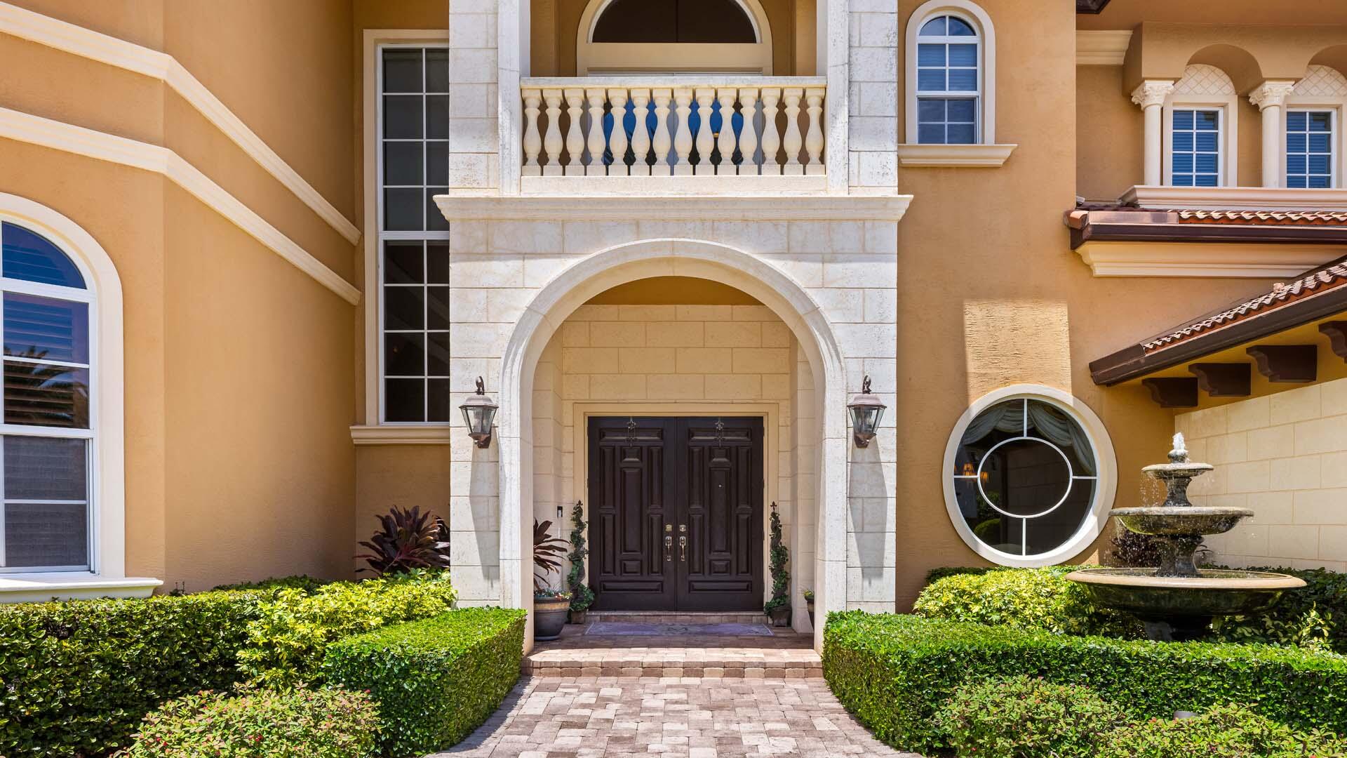 929 Banyan Drive