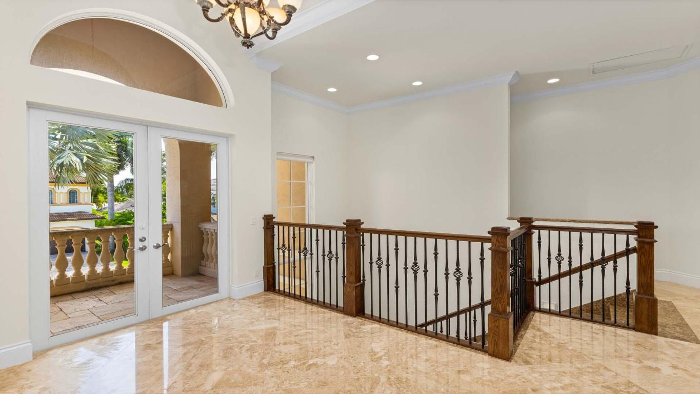 TROPIC ISLE 2ND SEC - Residential