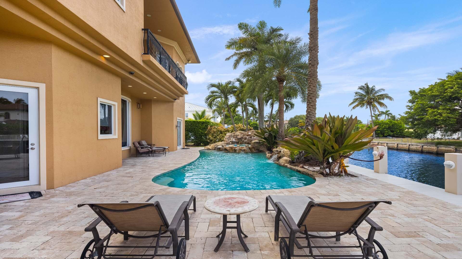 TROPIC ISLE 2ND SEC - Residential