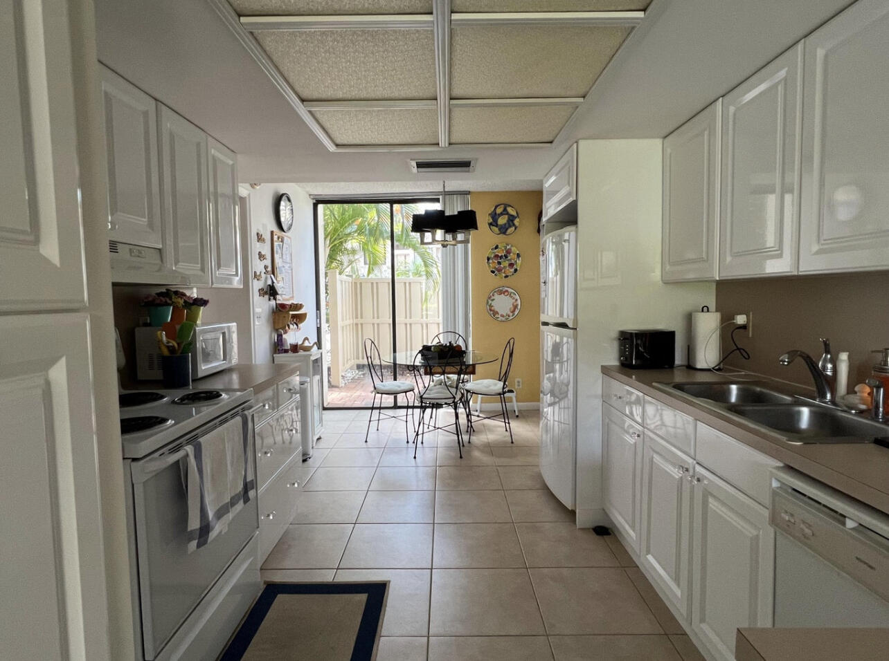 1002 Bridgewood Place 1002