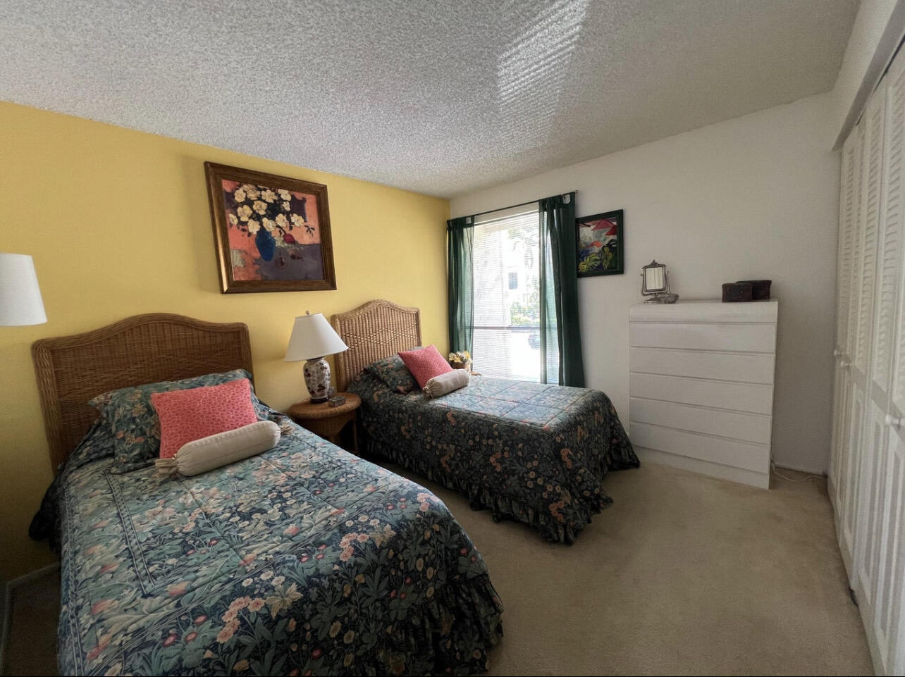 BRIDGEWOOD TOWNHOUSE CONDO - Residential Lease