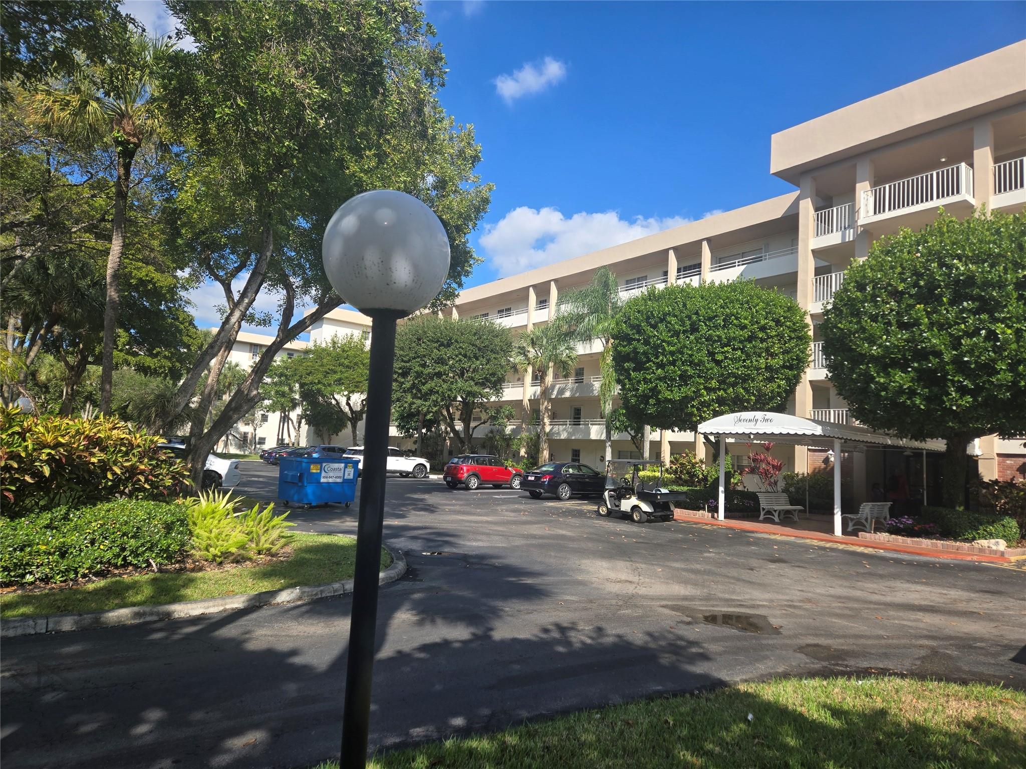 No 72 Palm-Aire Country C - Residential Lease