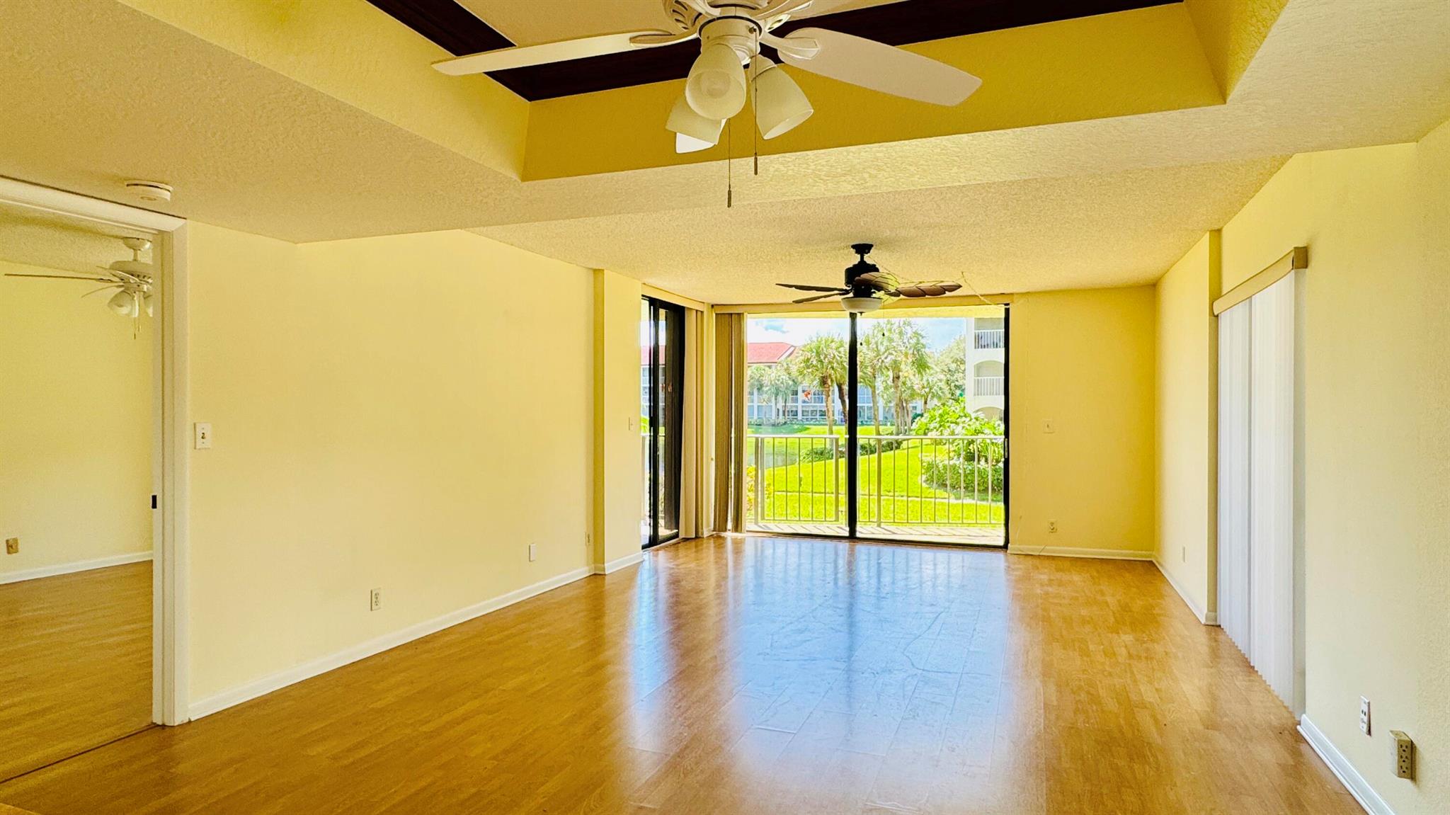HALF MOON BAY CONDO PH I - Residential