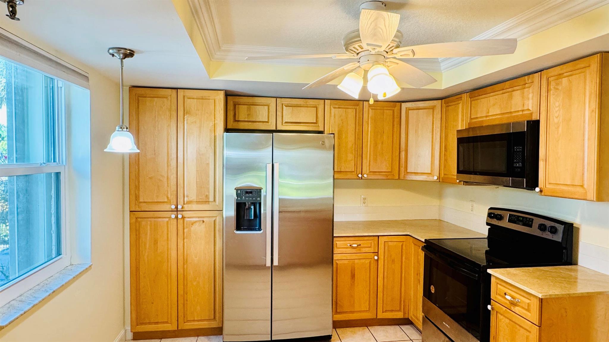 HALF MOON BAY CONDO PH I - Residential