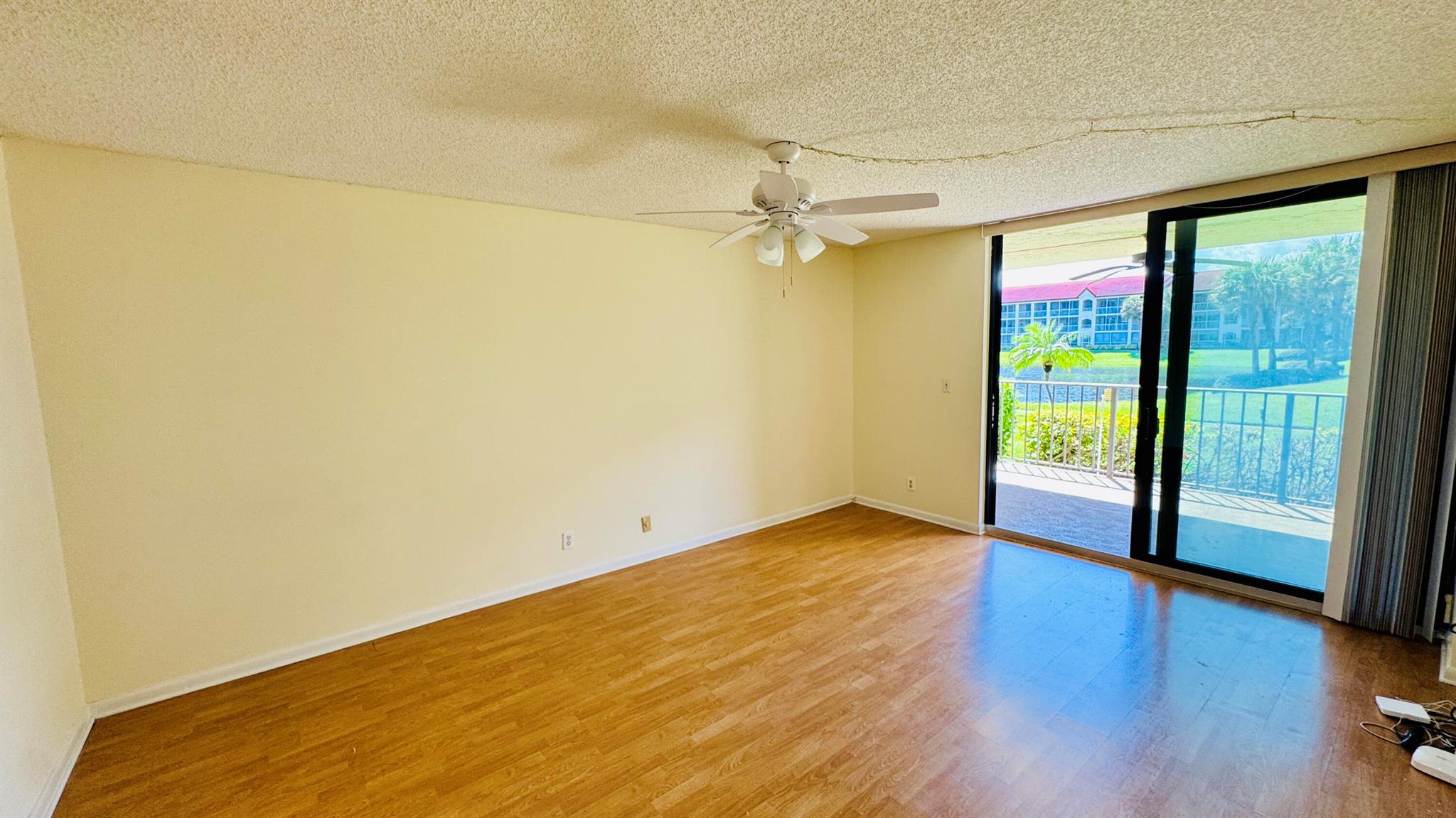 HALF MOON BAY CONDO PH I - Residential