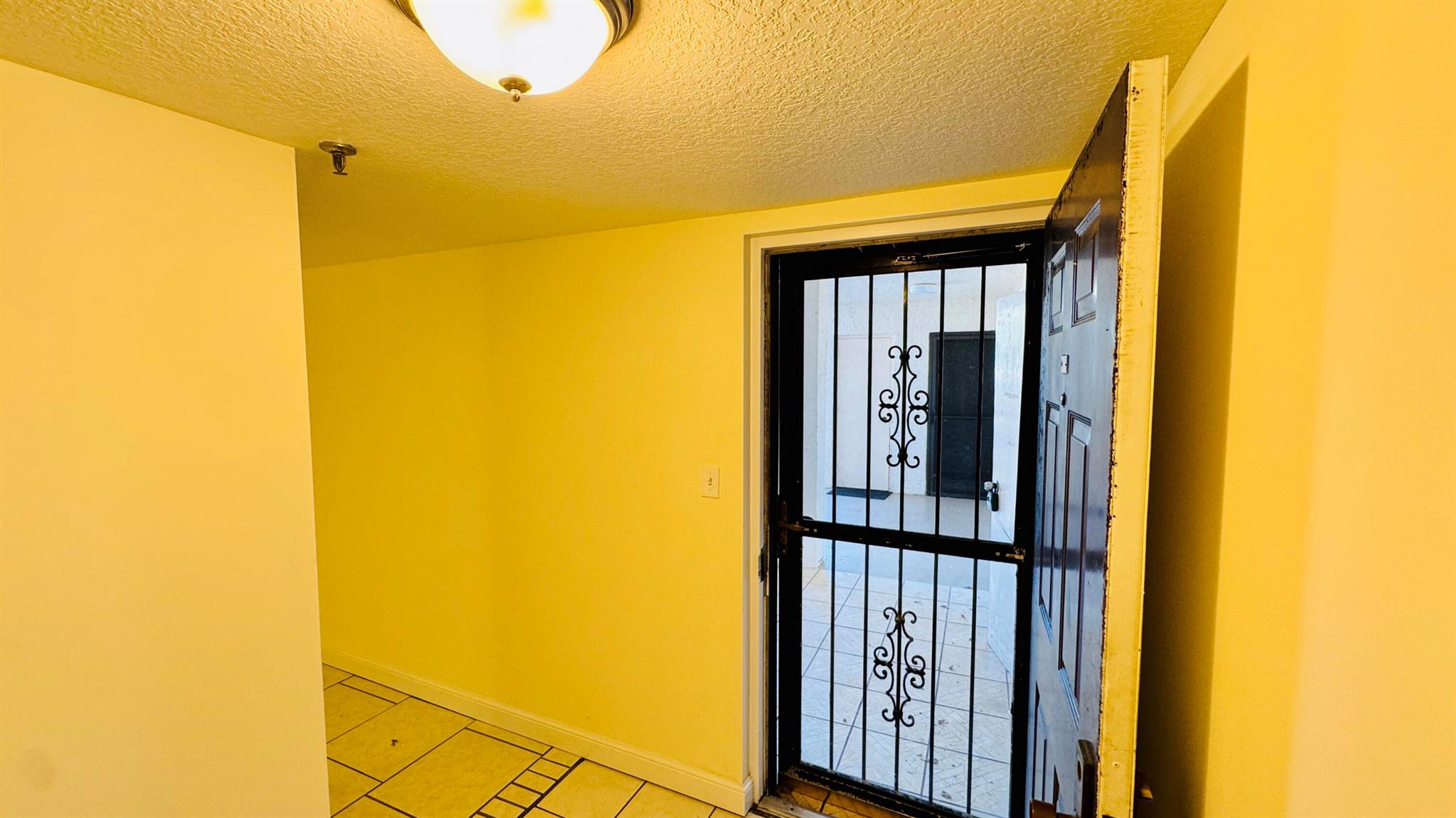 HALF MOON BAY CONDO PH I - Residential