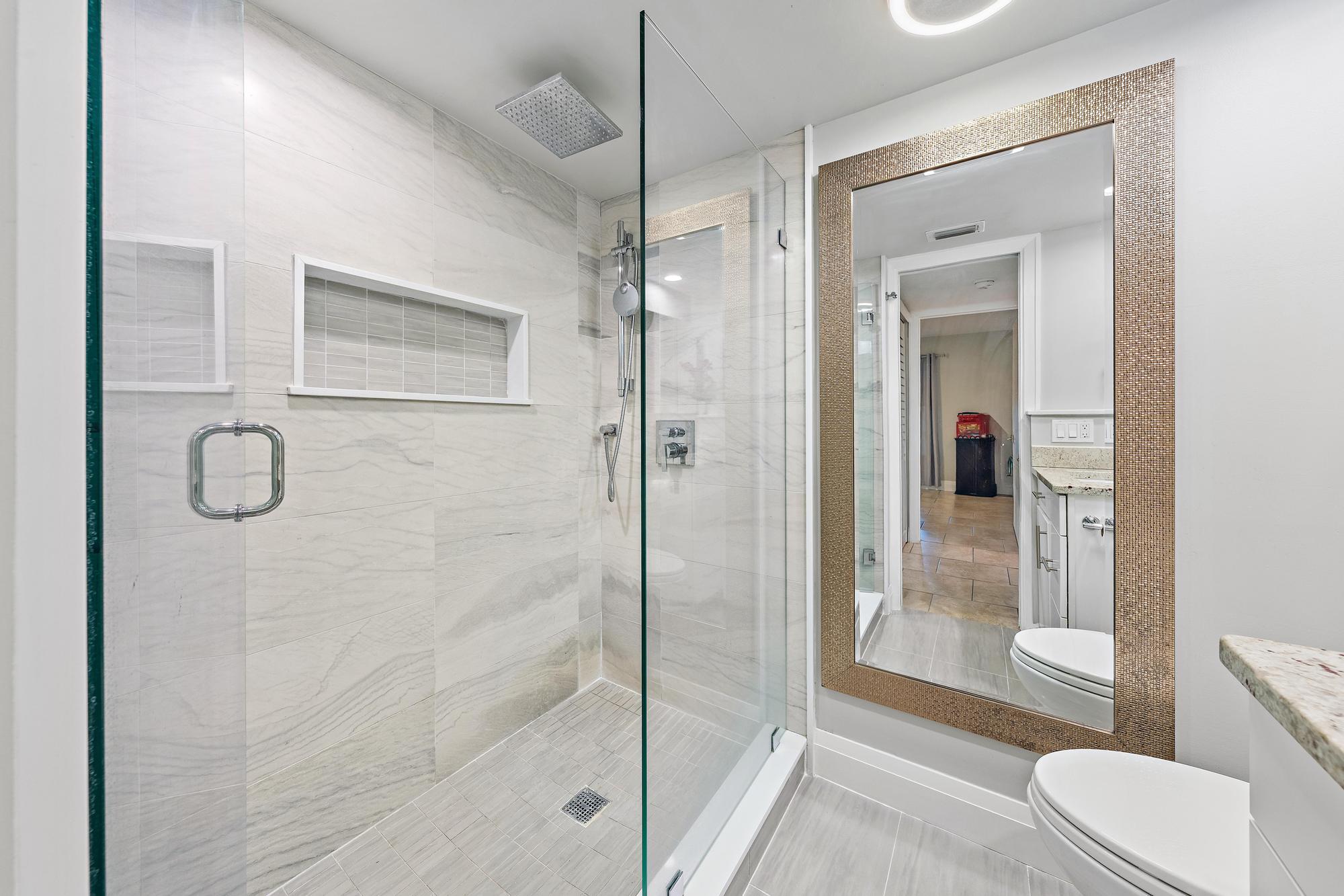 KEYSTONE CONDO - Residential
