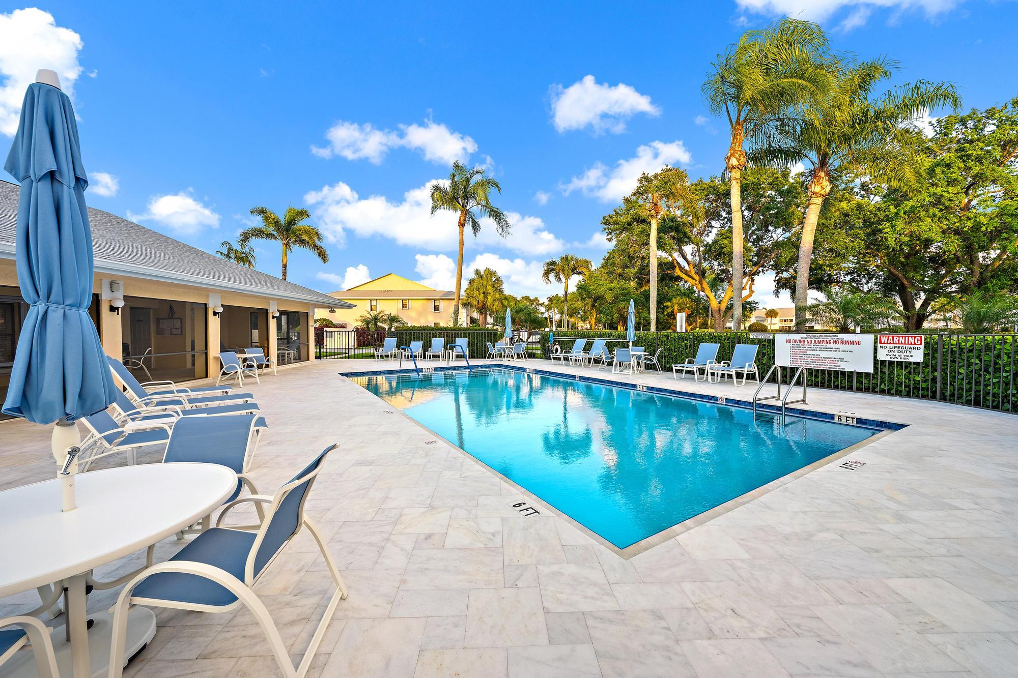 KEYSTONE CONDO - Residential