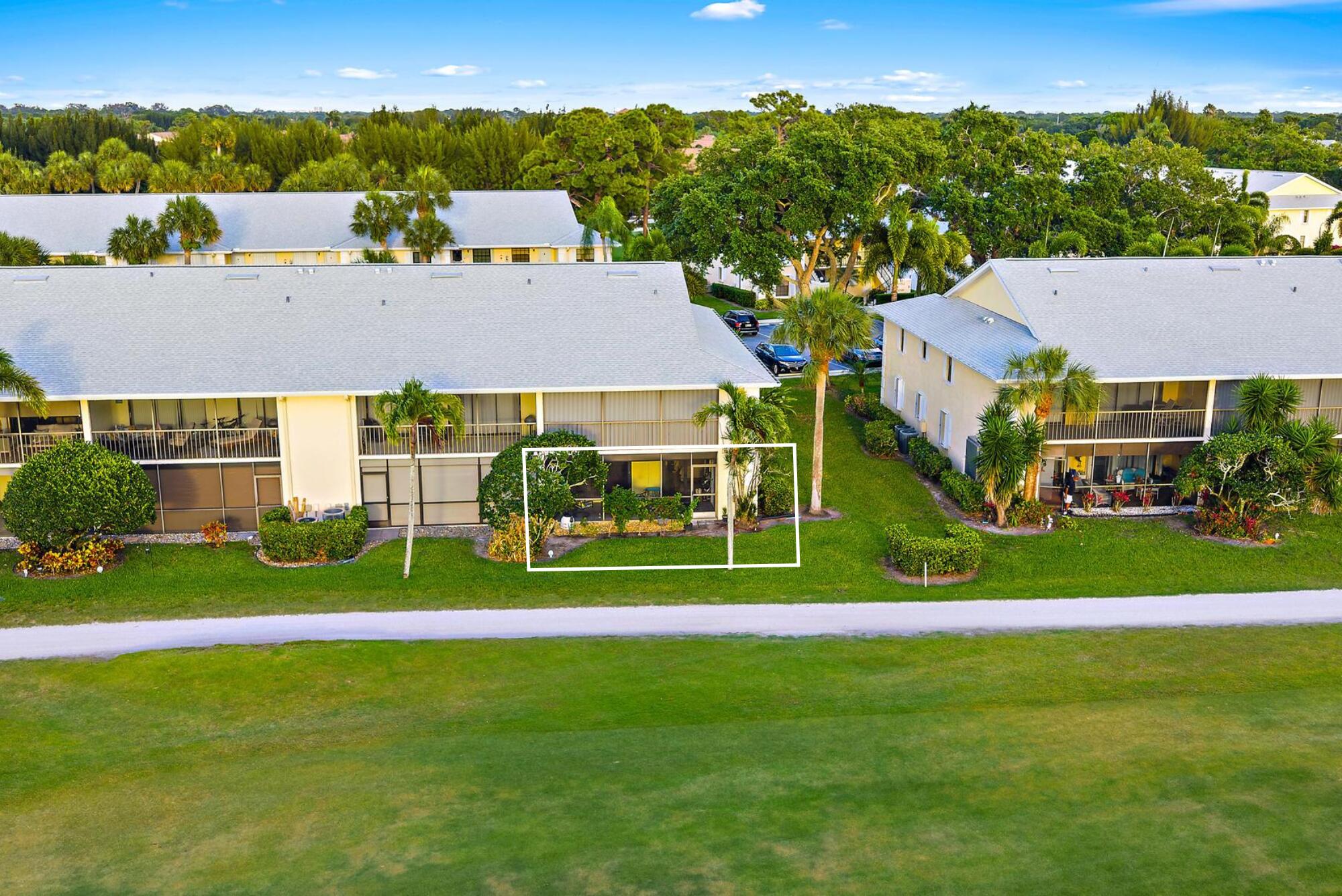 KEYSTONE CONDO - Residential