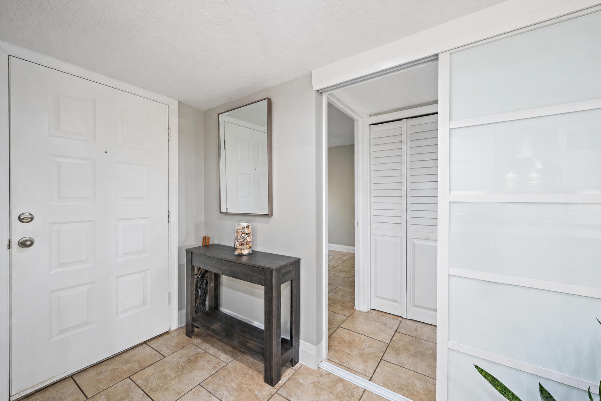 KEYSTONE CONDO - Residential