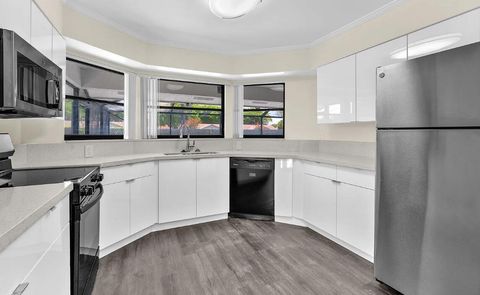 654 W West Drive Delray Beach FL 33445