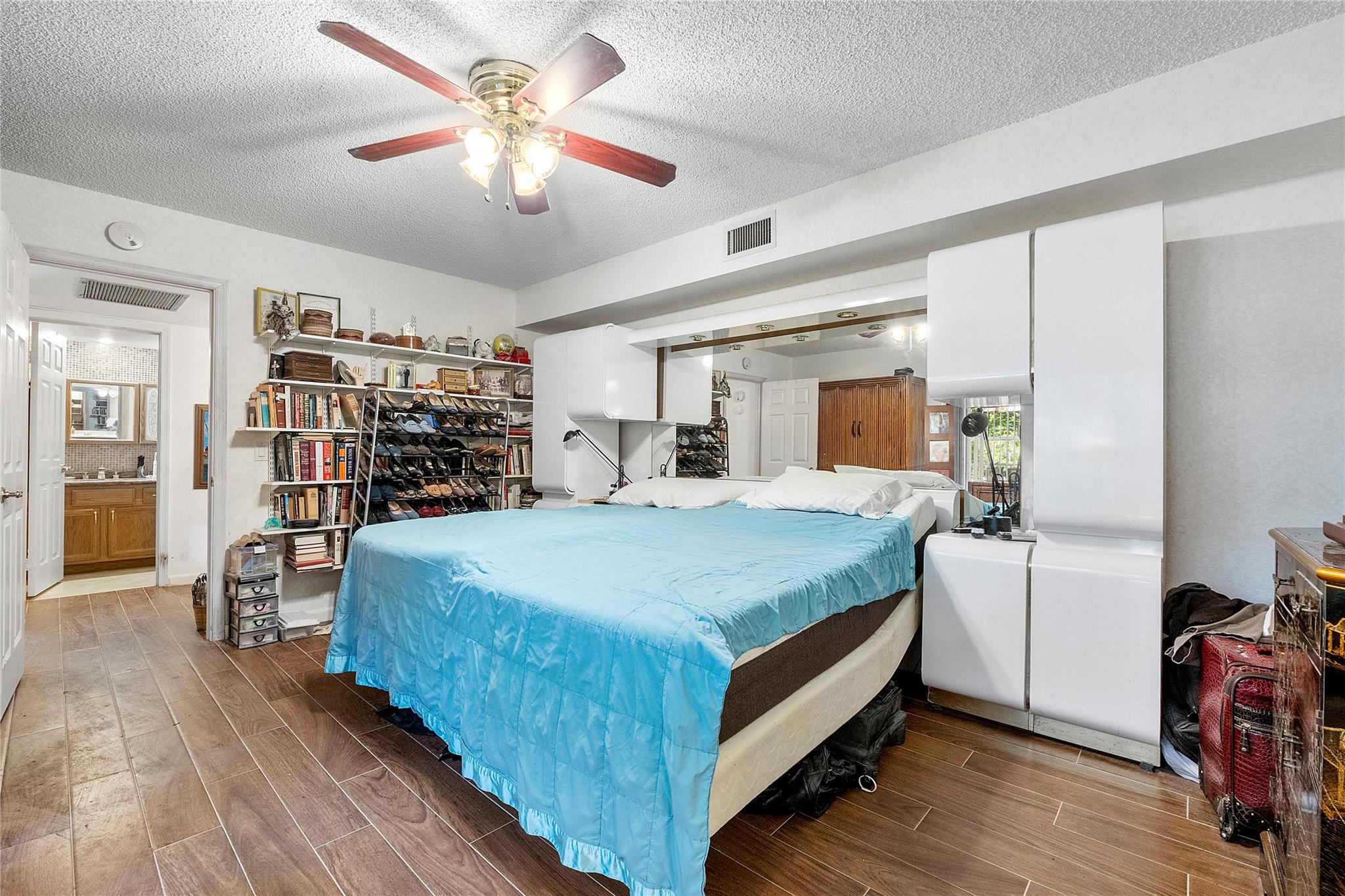 Ridgewood - Residential