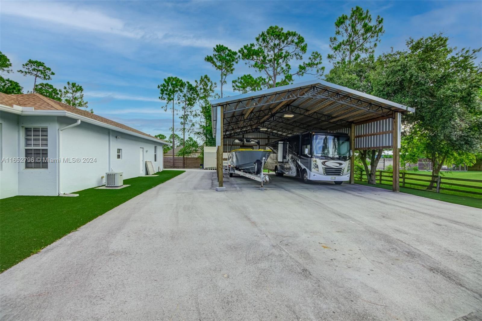 Loxahatchee - Residential Lease
