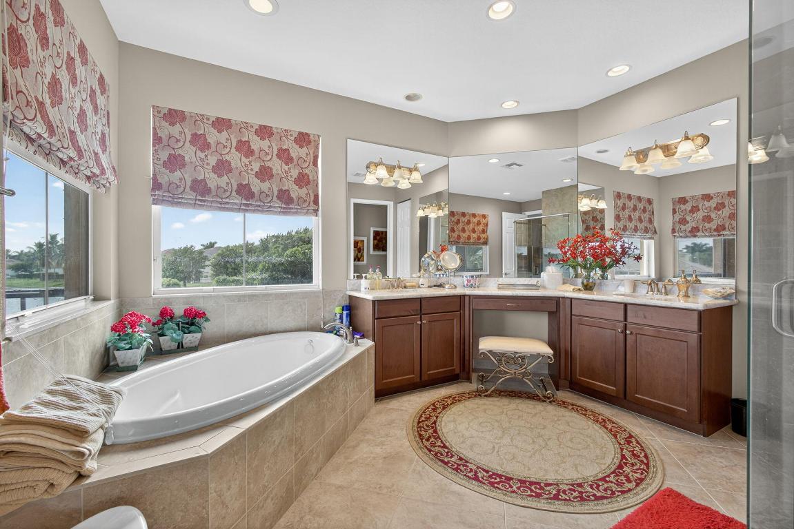 OLYMPIA 2 - Residential