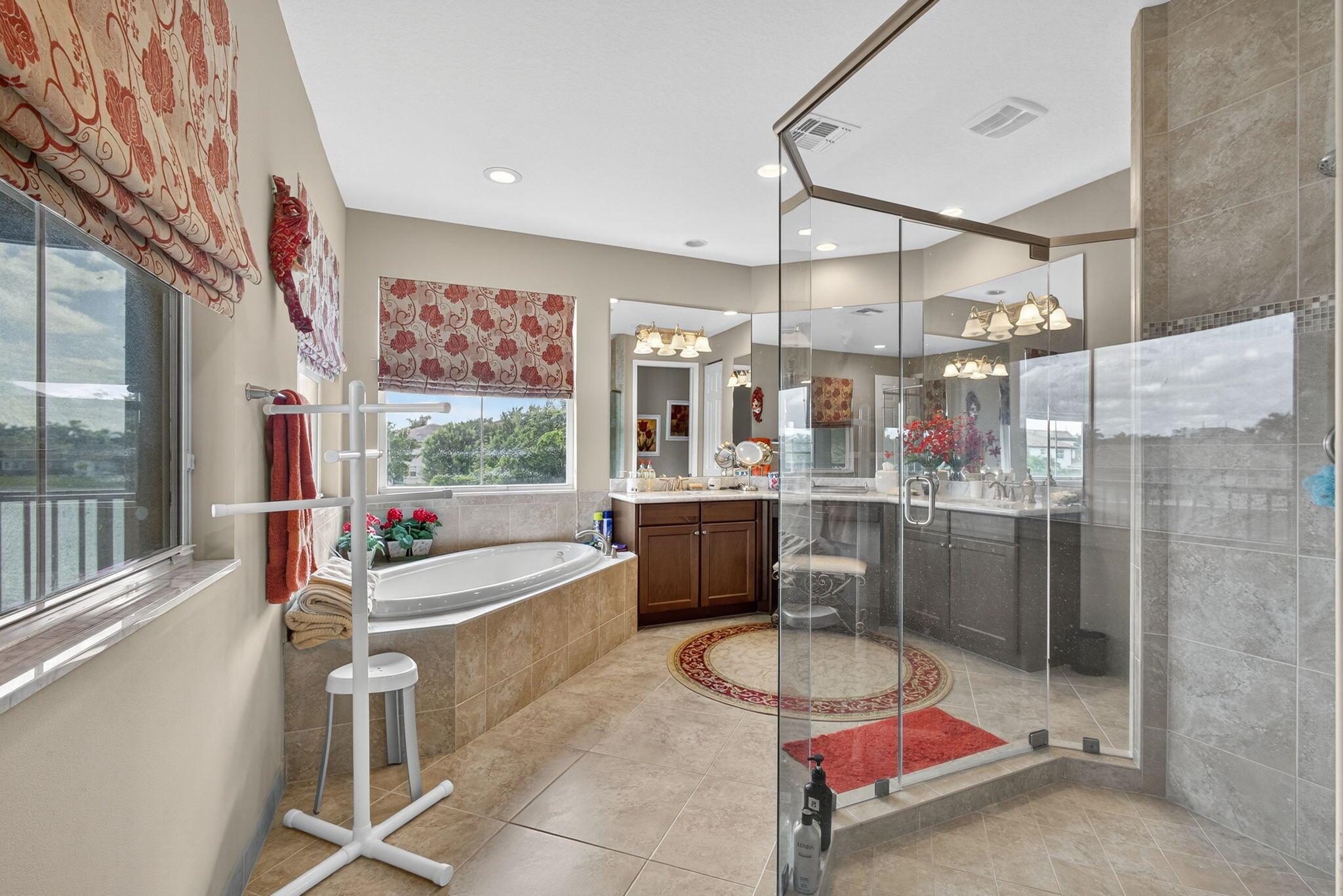 OLYMPIA 2 - Residential