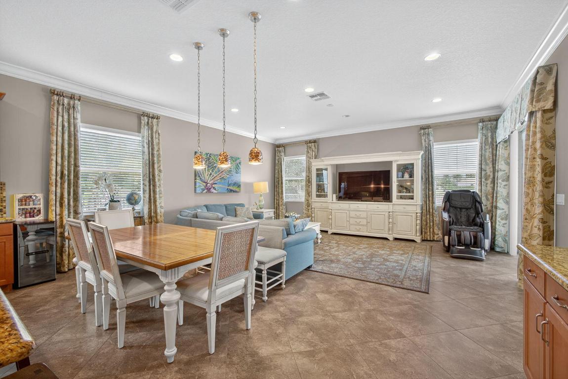 OLYMPIA 2 - Residential