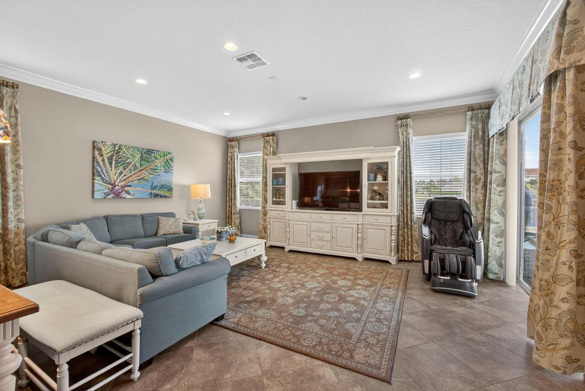 OLYMPIA 2 - Residential